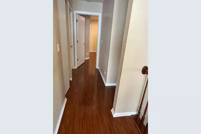 587 Saddlebrook Lane, Vernon Hills, IL 60061 - Photo 16