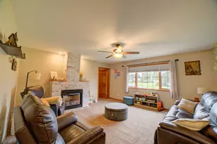 5 Corbett Dr, Watseka, IL 60970 - Photo 16