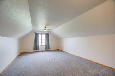 5 Corbett Drive, Watseka, IL 60970 - Photo 34