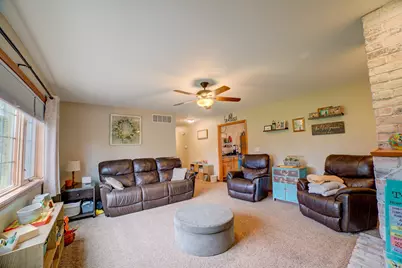 5 Corbett Drive, Watseka, IL 60970 - Photo 14