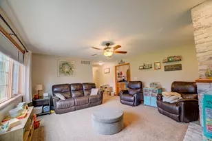 5 Corbett Dr, Watseka, IL 60970 - Photo 14