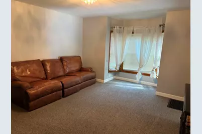 39 Leonard Street #1, Elgin, IL 60123 - Photo 4