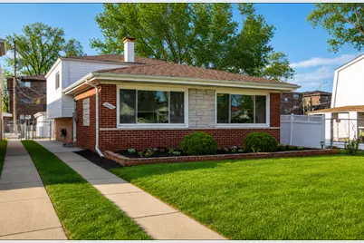 14024 S Saginaw Avenue S, Burnham, IL 60633 - Photo 1