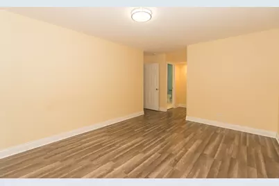 250 Old Oak Drive #172, Buffalo Grove, IL 60089 - Photo 24
