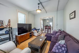 358 Bent St, Elgin, IL 60120 - Photo 8