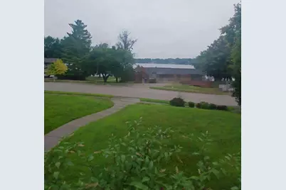 304 Greenway Lane, Decatur, IL 62521 - Photo 2