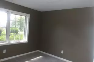 304 Greenway Ln, Decatur, IL 62521 - Photo 16