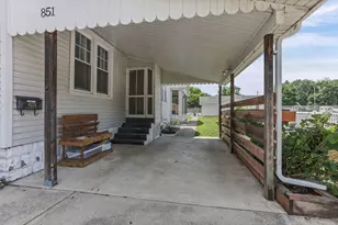 851 11th St, Carlyle, IL 62231 - Photo 10