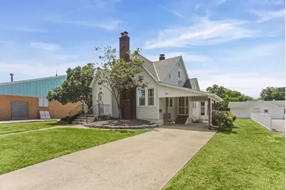 851 11th Street, Carlyle, IL 62231 - Photo 4