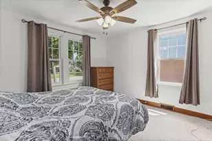 851 11th St, Carlyle, IL 62231 - Photo 32