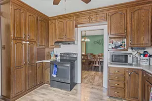 851 11th St, Carlyle, IL 62231 - Photo 26