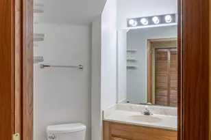 80 Kingsport Dr, South Elgin, IL 60177 - Photo 12