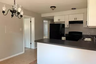 6151 S 76th Ave, Summit, IL 60501 - Photo 4