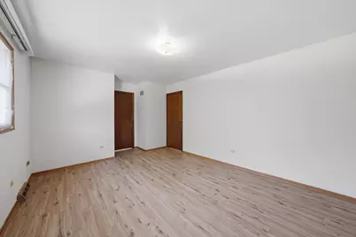 4050 Violet Lane, Matteson, IL 60443 - Photo 16