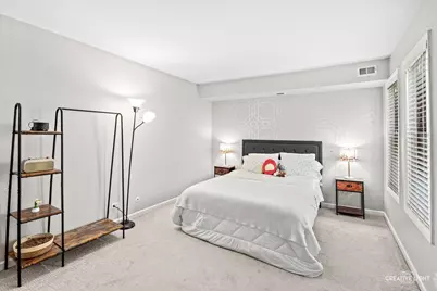 2220 Country Club Drive #22, Woodridge, IL 60517 - Photo 8