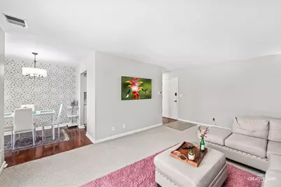2220 Country Club Drive #22, Woodridge, IL 60517 - Photo 4
