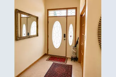 842 Turnberry Lane, Willowbrook, IL 60527 - Photo 4