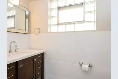 134 Callan Avenue #2, Evanston, IL 60202 - Photo 10