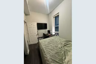 1300 N Greenview Avenue #2R, Chicago, IL 60642 - Photo 8