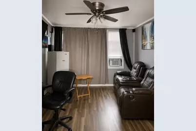 9211 S Clyde Avenue, Chicago, IL 60617 - Photo 4