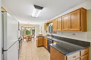 2545 Harbor Dr, Joliet, IL 60431 - Photo 14