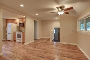 315 E Booth St, Tampico, IL 61283 - Photo 8