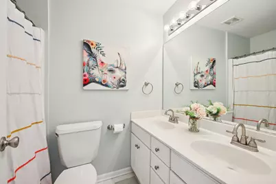 [Address not provided], Gurnee, IL 60031 - Photo 24