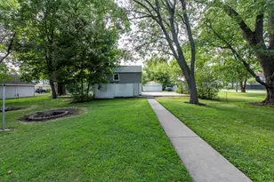 3002 Enoch Ave, Zion, IL 60099 - Photo 52