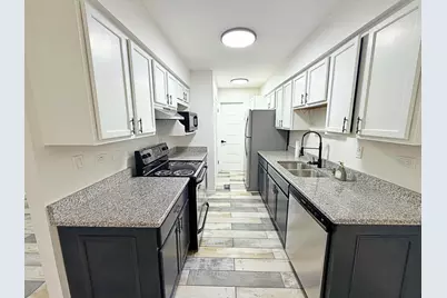 440 Lear Court #0, Schaumburg, IL 60194 - Photo 4