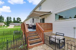 324 N Chaucer Blvd, Monticello, IL 61856 - Photo 64