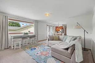 324 N Chaucer Blvd, Monticello, IL 61856 - Photo 12