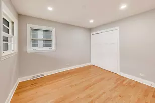 7528 W Winnemac Ave, Harwood Heights, IL 60706 - Photo 16