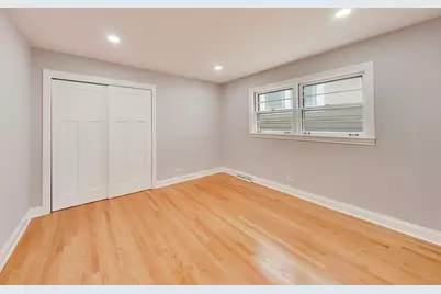 7528 W Winnemac Avenue, Harwood Heights, IL 60706 - Photo 12