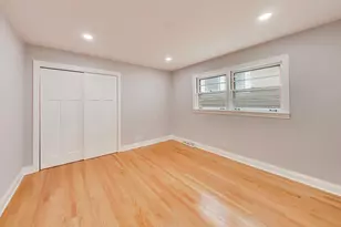 7528 W Winnemac Ave, Harwood Heights, IL 60706 - Photo 12