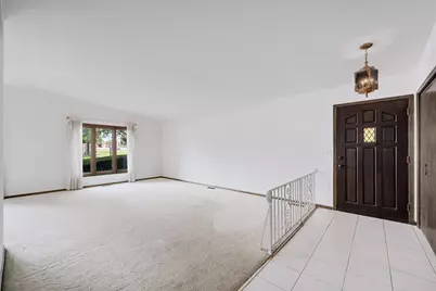 3N565 Crown Road, Elmhurst, IL 60126 - Photo 6