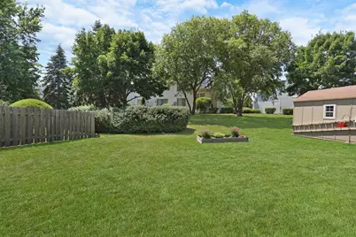 1334 S Pleasant Hill Gate, Waukegan, IL 60085 - Photo 6