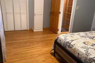 13417 S Houston Ave, Chicago, IL 60633 - Photo 6