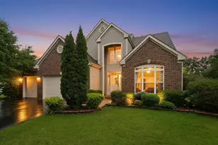 1571 Woodland Ln, Bolingbrook, IL 60490 - Photo 1