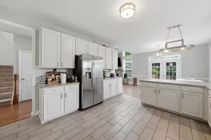1571 Woodland Ln, Bolingbrook, IL 60490 - Photo 10