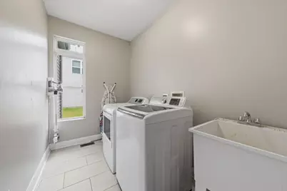 1571 Woodland Lane, Bolingbrook, IL 60490 - Photo 14
