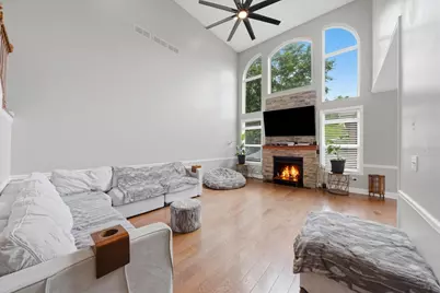 1571 Woodland Lane, Bolingbrook, IL 60490 - Photo 4