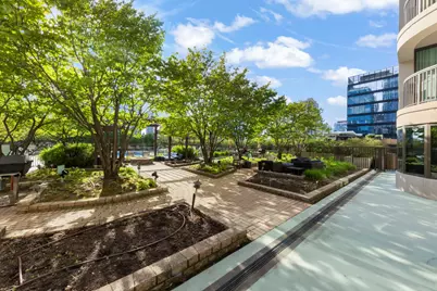 400 N La Salle Drive #4112, Chicago, IL 60654 - Photo 14