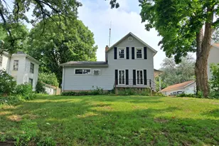 317 Clark St, Marseilles, IL 61341 - Photo 1