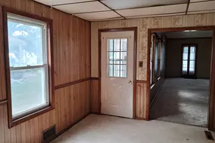 317 Clark St, Marseilles, IL 61341 - Photo 4