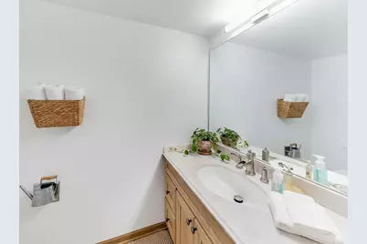 720 Dunhill Drive, Buffalo Grove, IL 60089 - Photo 16