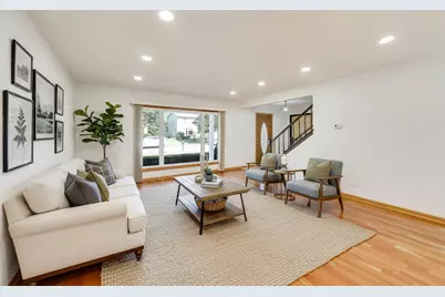 720 Dunhill Drive, Buffalo Grove, IL 60089 - Photo 6