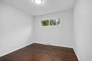 701 W Vermont St, Villa Park, IL 60181 - Photo 10