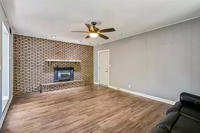 6797 Manchester Road, South Beloit, IL 61080 - Photo 10