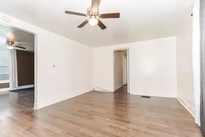 402 Mason Street, Chenoa, IL 61726 - Photo 12