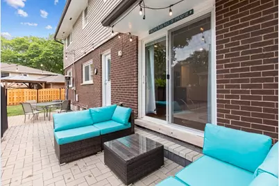 2005 E Cayuga Lane, Mount Prospect, IL 60056 - Photo 26